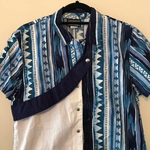 Vintage Circle T Asymmetrical Buttonup Shirt - Picture 3 of 6